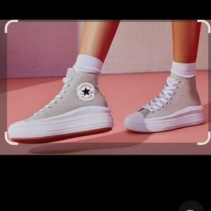 Converse Women's High-Top Sneakers - Light Gray